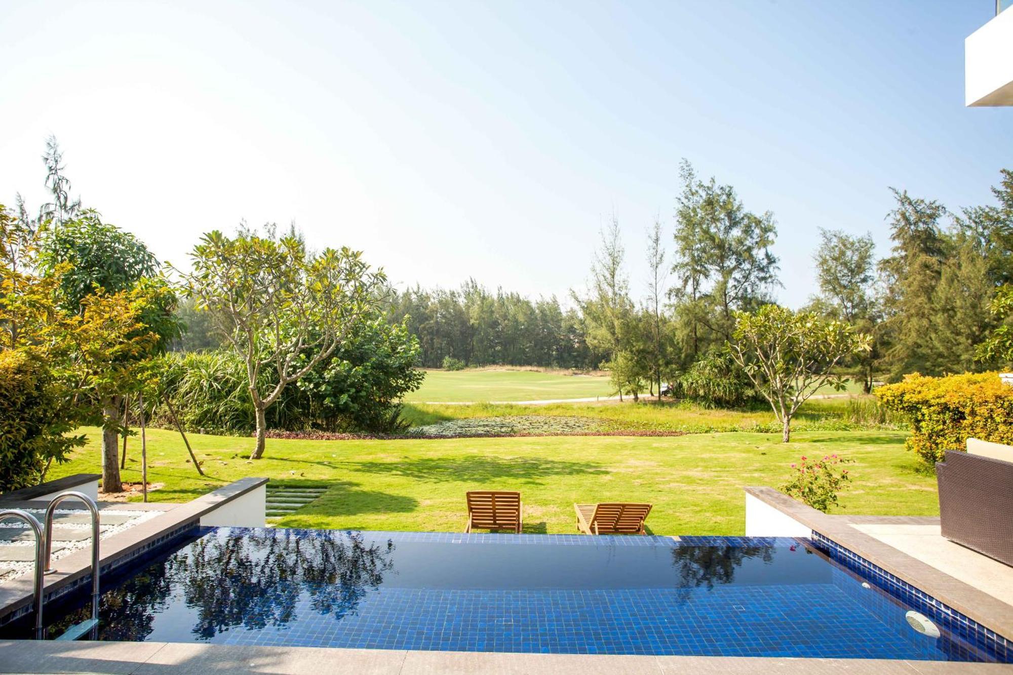 Deluxe Beach Villas By Danatrip Đà Nẵng Phòng bức ảnh