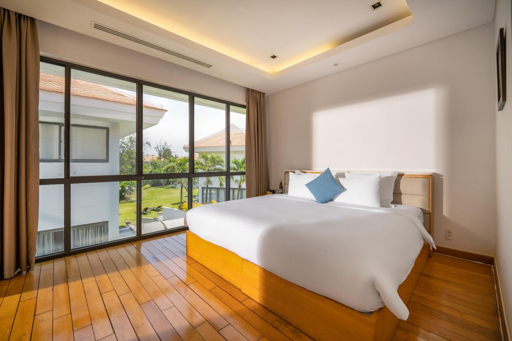 Deluxe Beach Villas By Danatrip Đà Nẵng Phòng bức ảnh